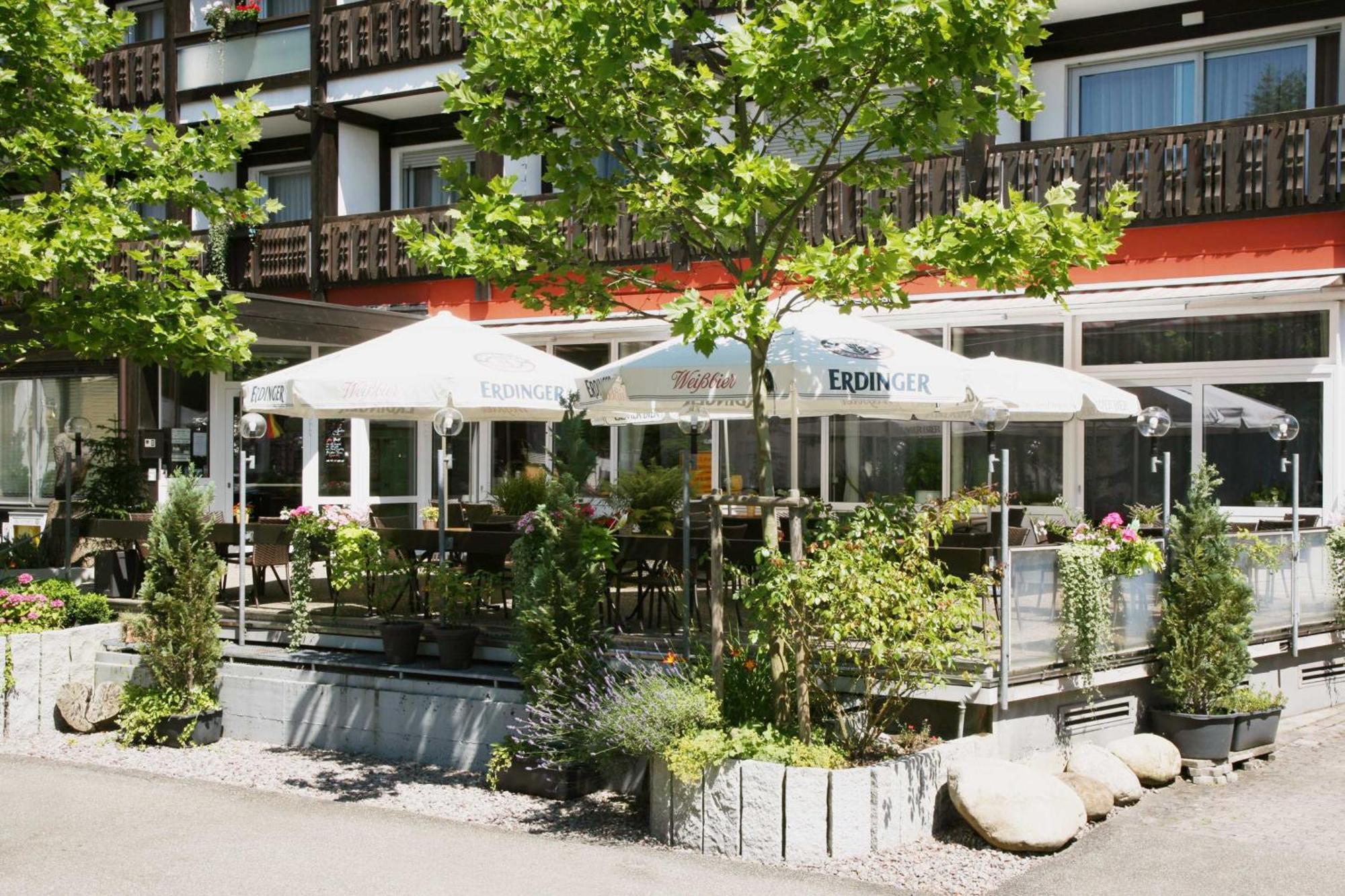 Ottenhofen im Schwarzwald Hotel Pflug מראה חיצוני תמונה