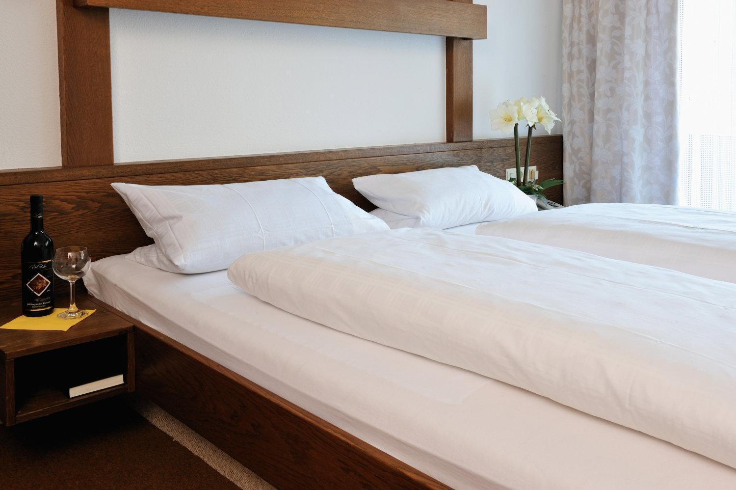 Ottenhofen im Schwarzwald Hotel Pflug מראה חיצוני תמונה