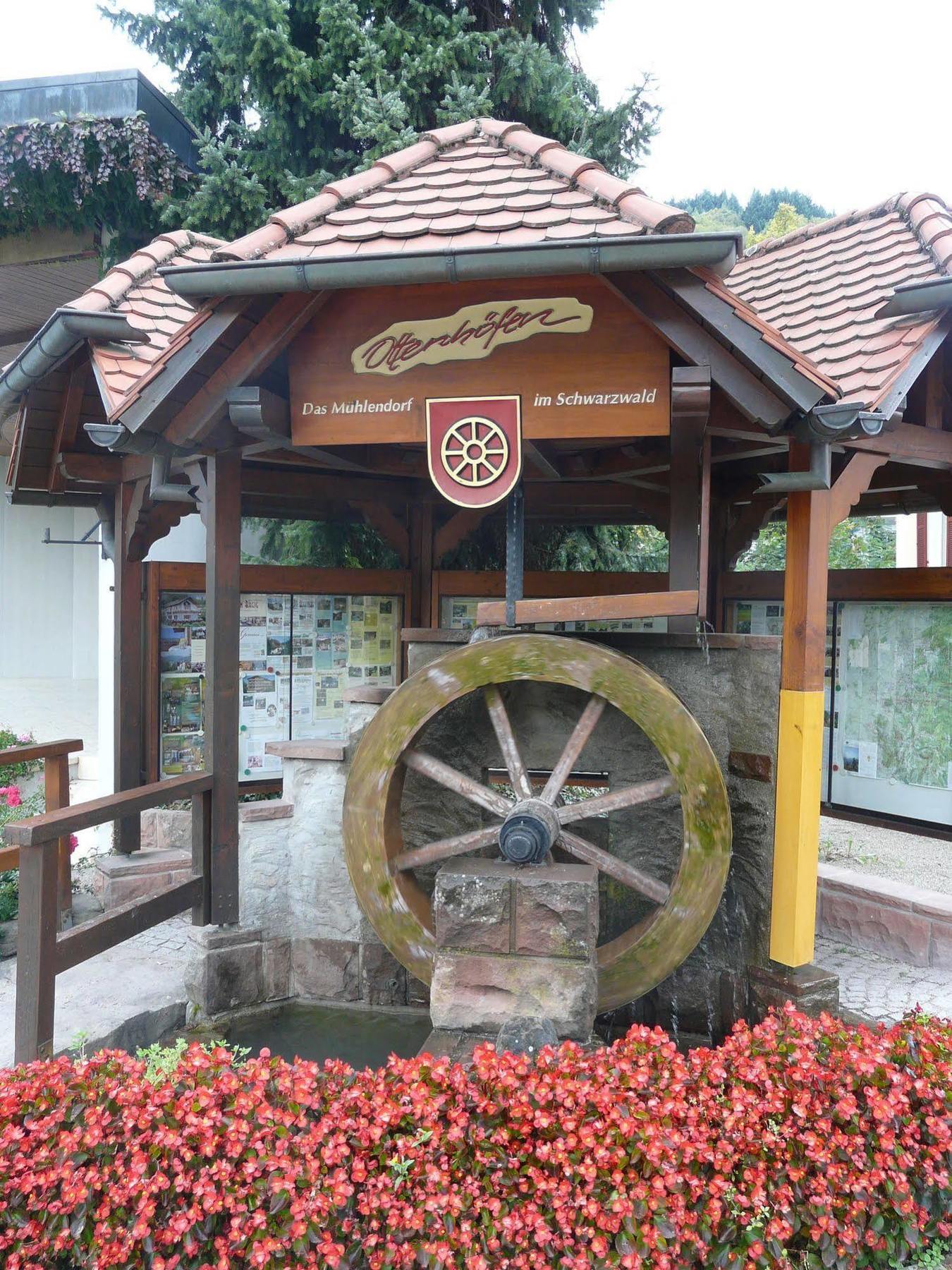 Ottenhofen im Schwarzwald Hotel Pflug מראה חיצוני תמונה